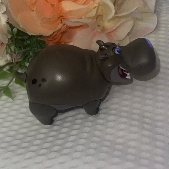 Gray Hippo Figurine - Picture 2 of 3